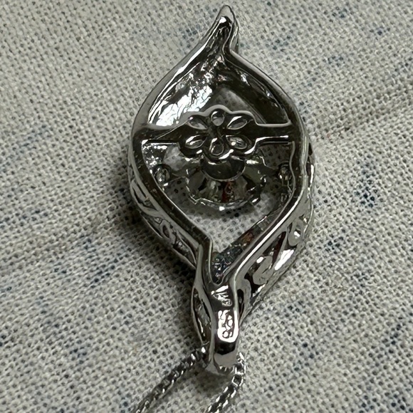 925 Silver Crystal Pendant Necklace Infinity Symbol Teardrop/Eye Shape 18" Chain - Picture 13 of 16